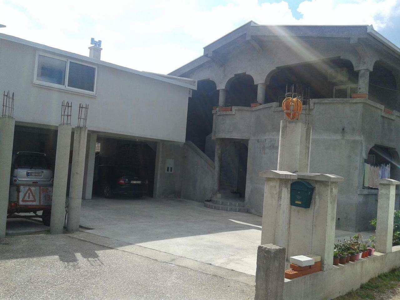Zecirovic Mnebar Apartamento Exterior foto